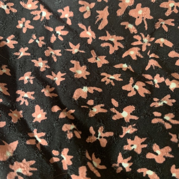 FLORAL PINK + BLACK SQUARE NECK TOP - Picture 2 of 6